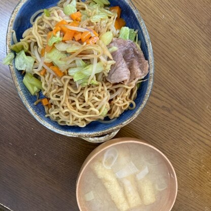 お昼ご飯にモリモリ食べました！